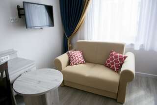 Отели типа «постель и завтрак» Villa Andalucia SPA & Leisure Цехоцинек Двухместный номер «Комфорт» с 1 кроватью и диваном-8