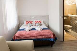 Отели типа «постель и завтрак» Villa Andalucia SPA & Leisure Цехоцинек Большой двухместный номер с 1 кроватью-9